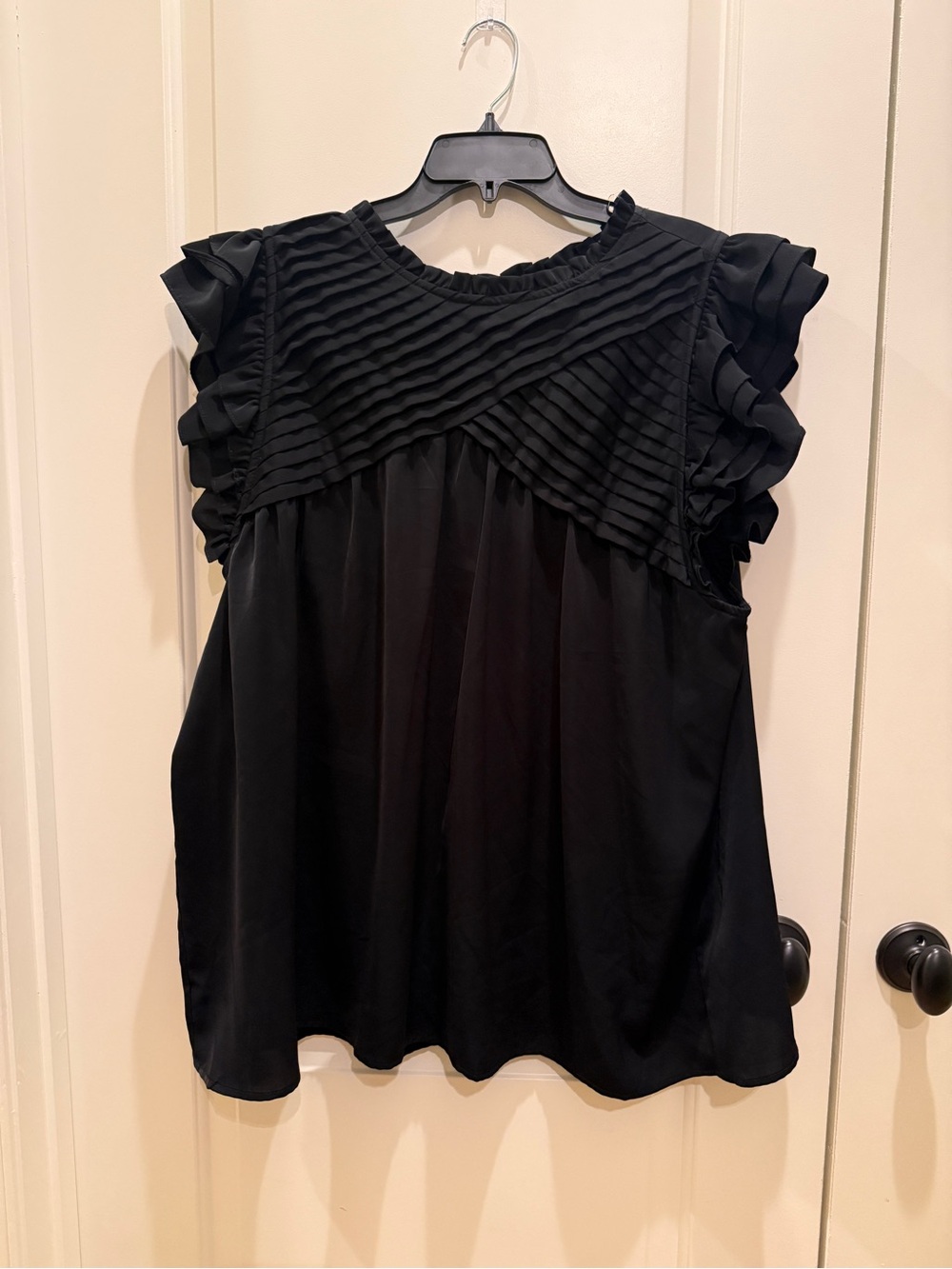 entro Black Ruffled Pleat-Yoke Women's Blouse